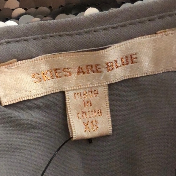NWT Skies Are Blue gold sequin top - Picture 9 of 9